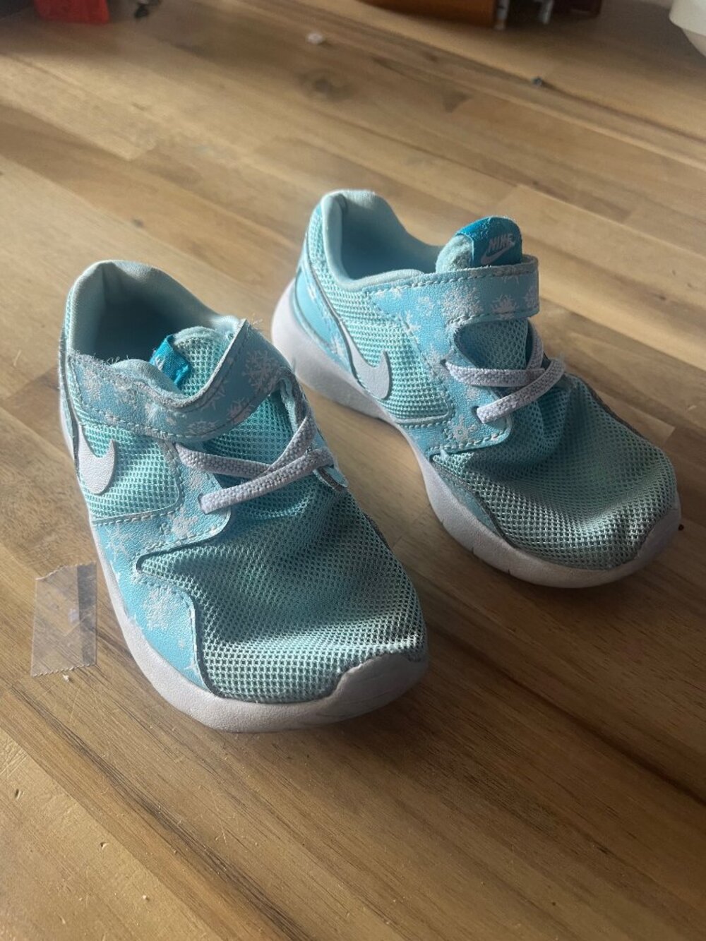 NIKE KIDS SNEAKERS